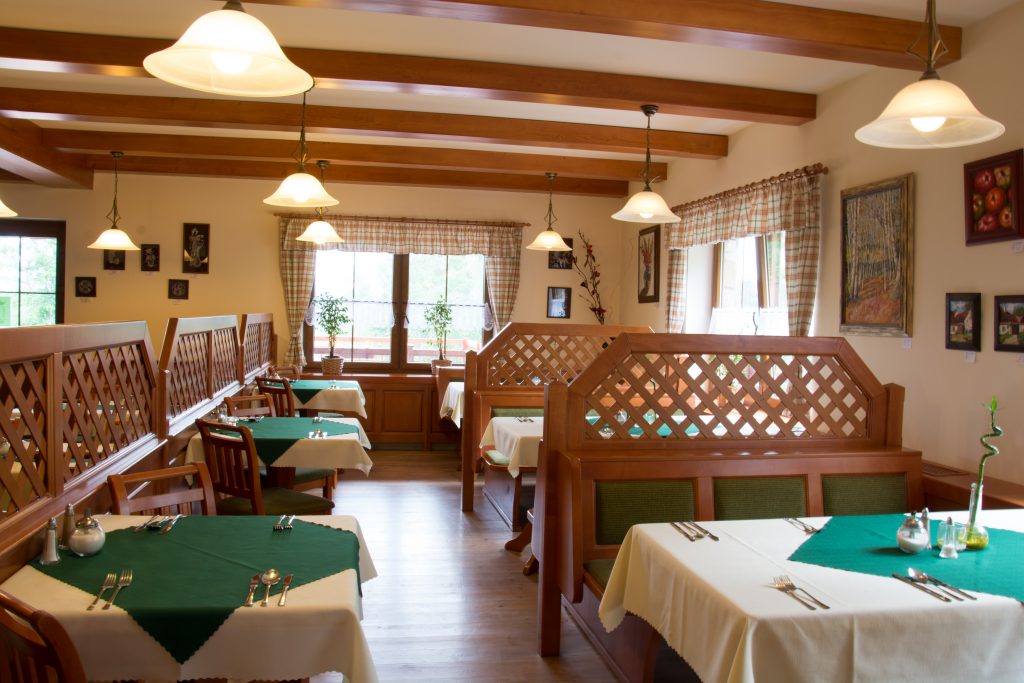 restaurace hotelu české žleby